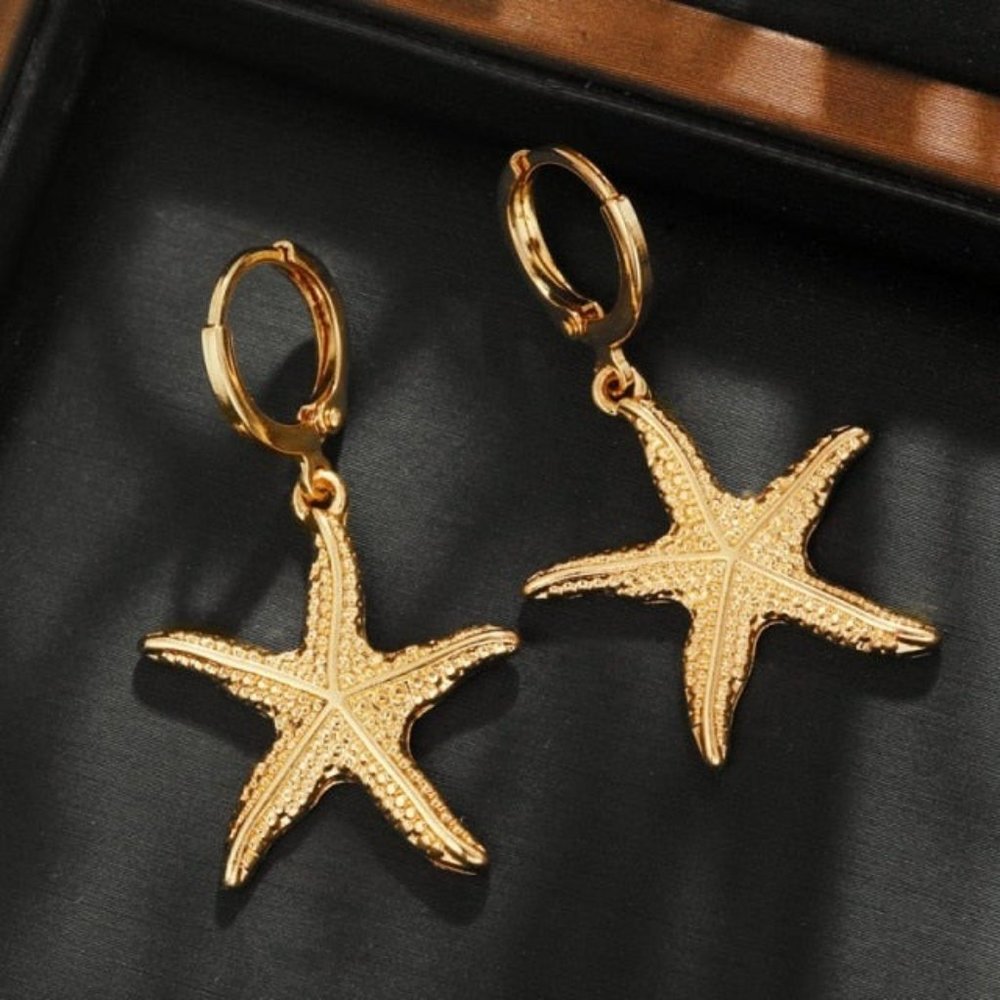 Gold Starfish Earrings